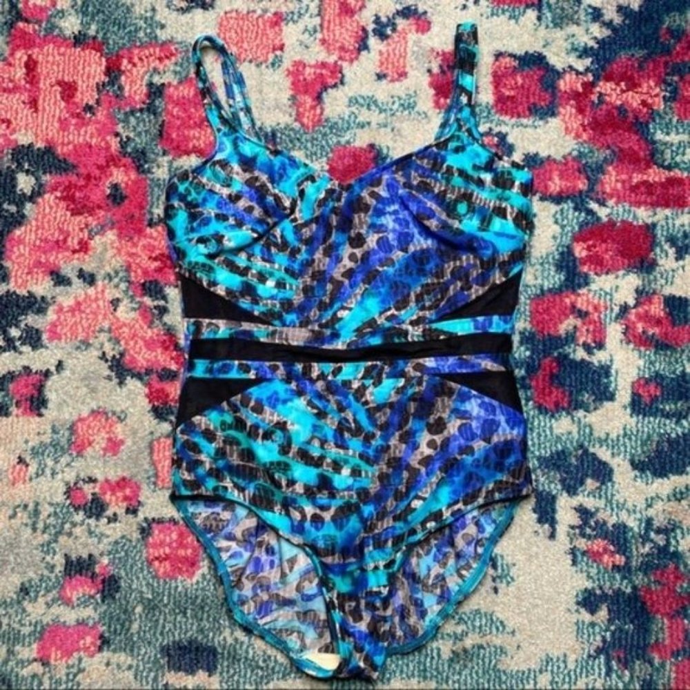 Miraclesuit 2018 It's A Cinch One Piece Swimsuit in Sea Glass Size 16 - Picture 4 of 13